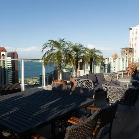 Apto No Cond Infinity 600 Lindo Vista Mar Confortavel Novo, Andar Alto Meirelles *
