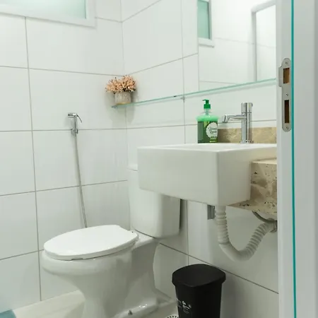 Apto No Cond Infinity 600 Lindo Vista Mar Confortavel Novo, Andar Alto Meirelles *